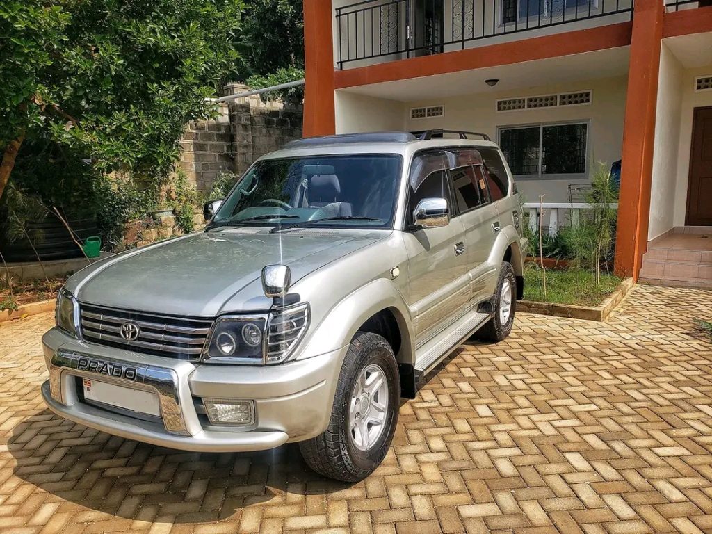 Land Cruiser for Renting