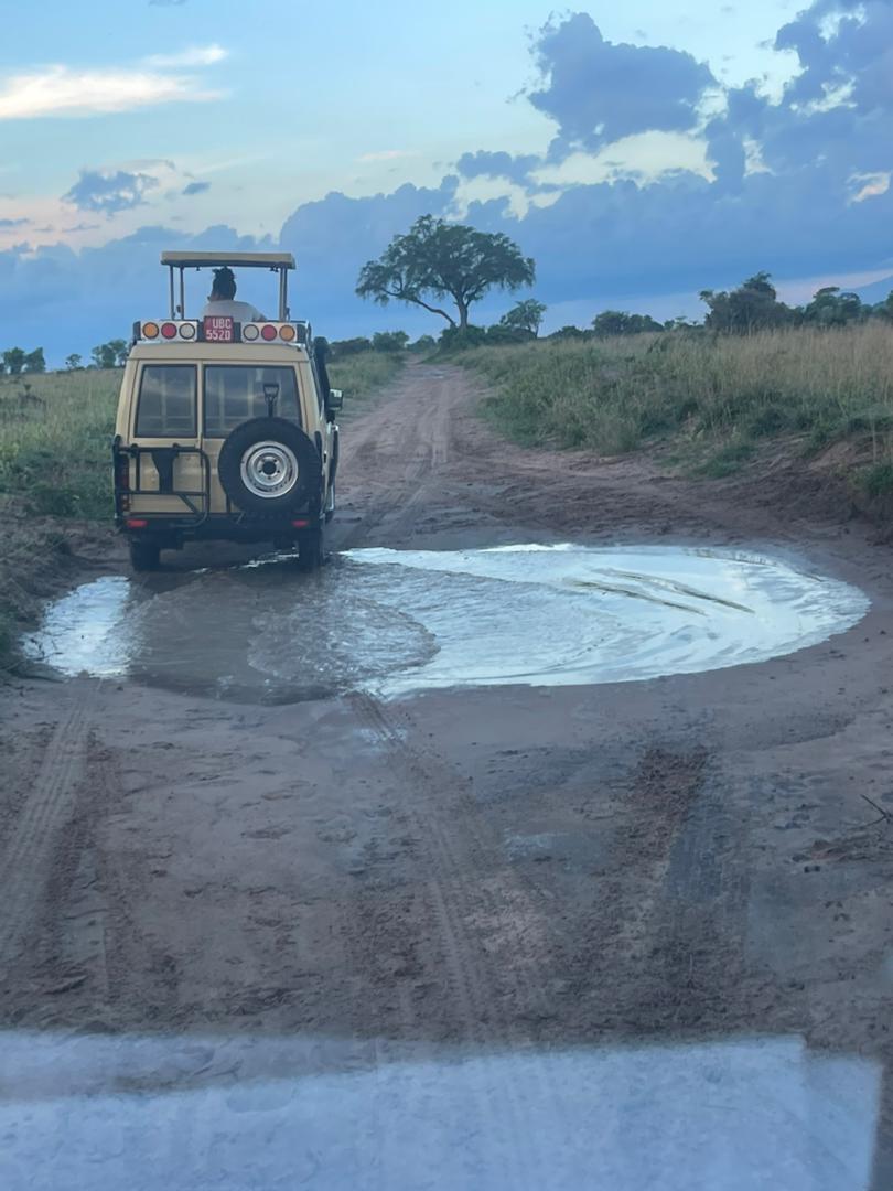 Car rental in Western Uganda