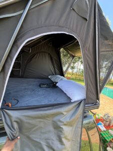 Rooftop tent car rental Uganda